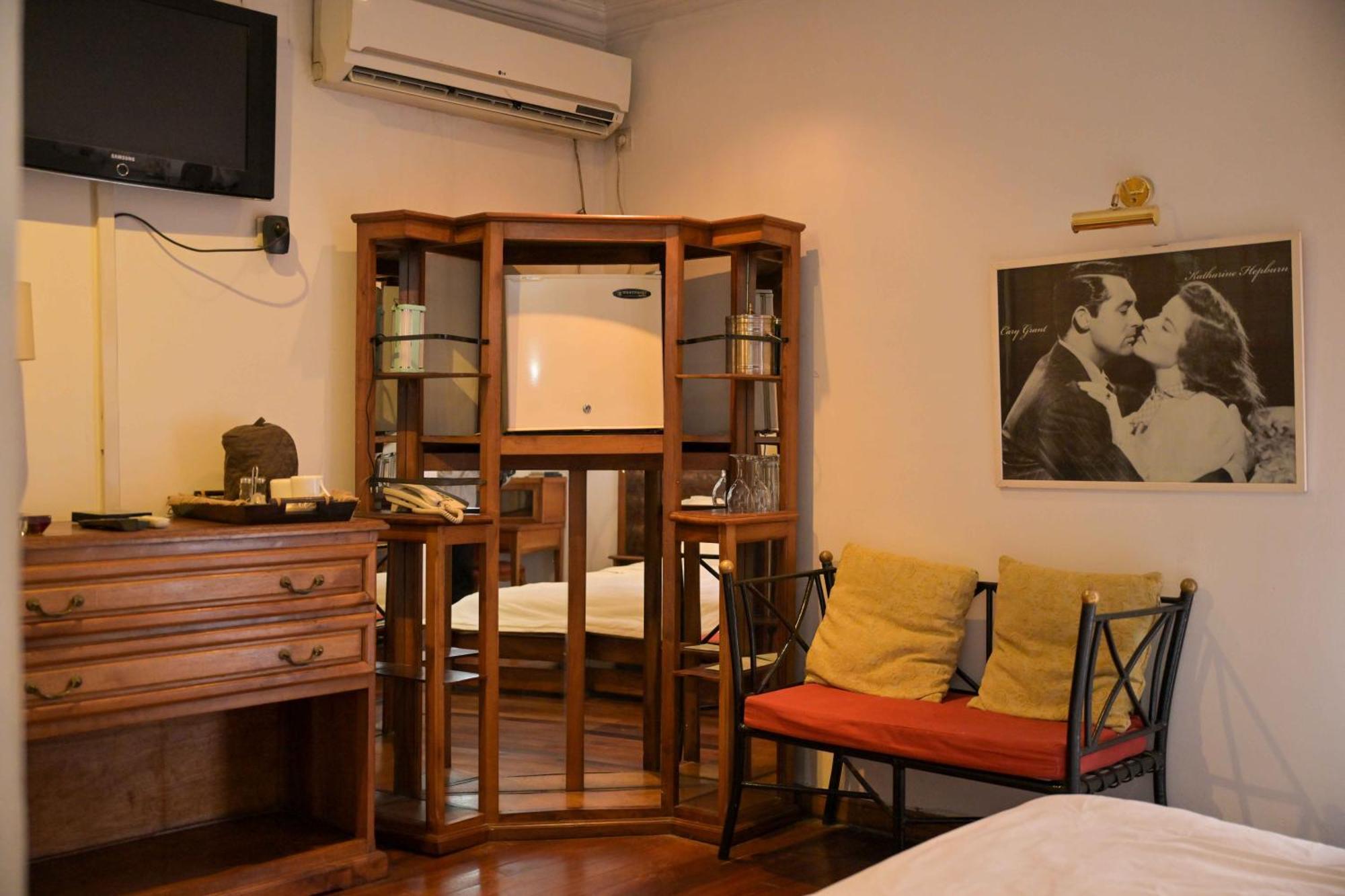 Hotel Brajas Antananarivo Luaran gambar